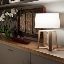 Lampe aus Holz
 | Neu
  | Klassisch / Rustikale Tischlampen