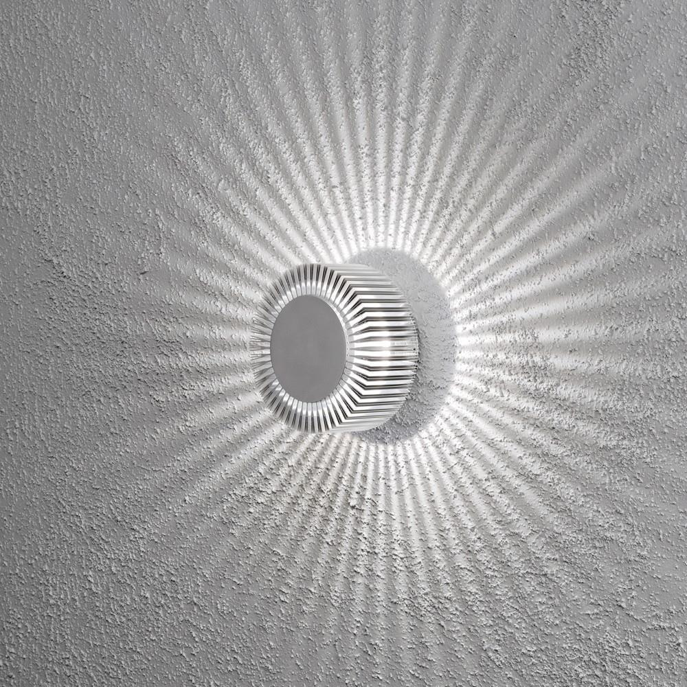 Effektvolle LED Wandleuchte Monza aus Aluminium in silber und Acrylglas in klar, IP54