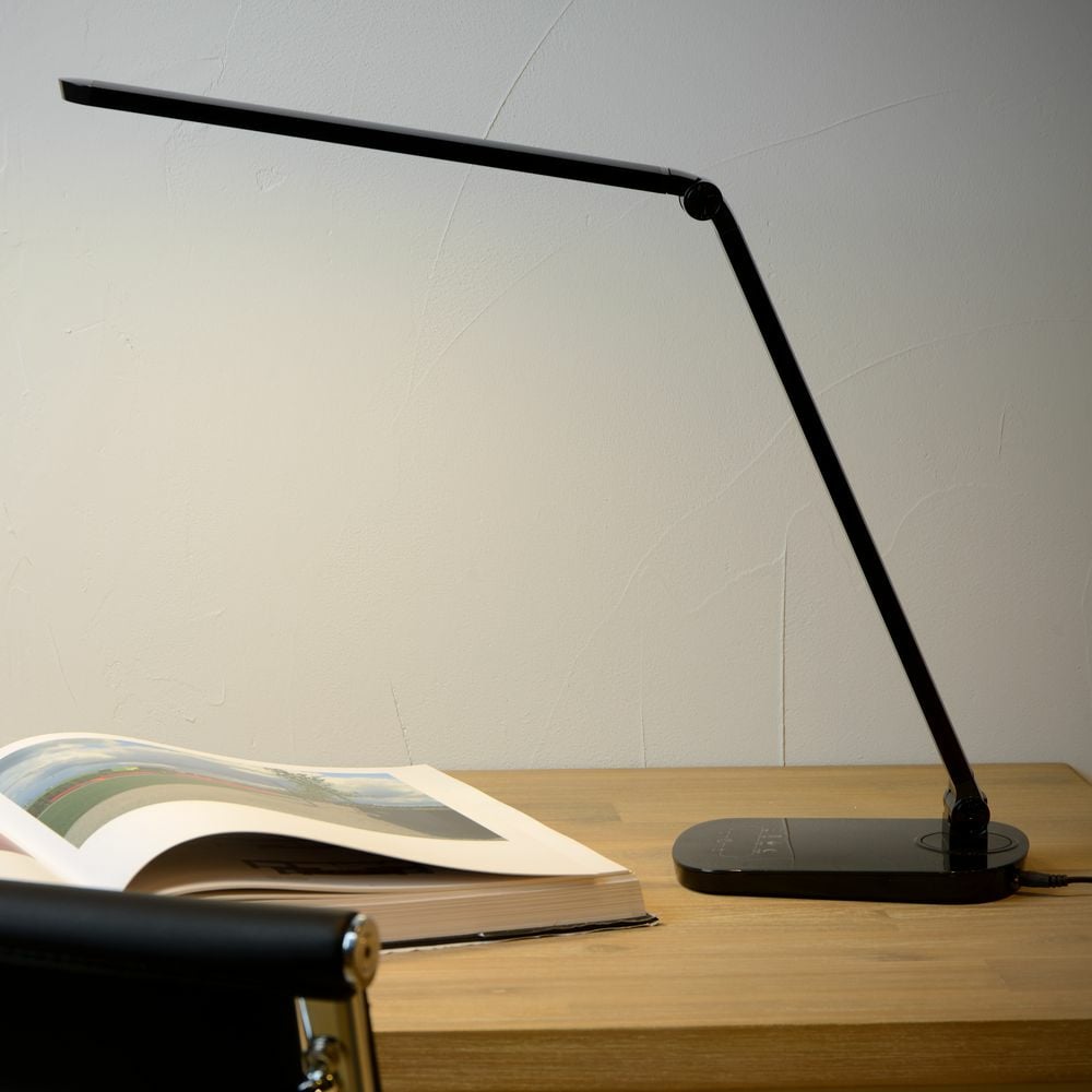 Lichtfarbenverstellbare Schreibtischleuchte Vario in schwarz, inkl. LED
