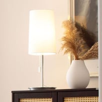 Lampen in Silber
 | Wohnzimmer
  | Klassisch / Rustikale Tischlampen