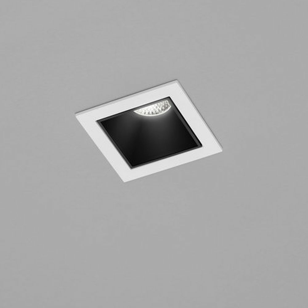 LED Deckeneinbaustrahler Pic in Wei und Schwarz 8W 460lm eckig 2700K