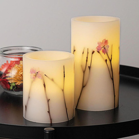 LED Wachskerze Shiny Blossom in Wei und Rosa 2x...